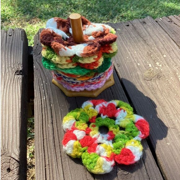 Handmade Crochet Flower Coasters With Holder Colorful Retro Coaster Set - Picture 1 of 5